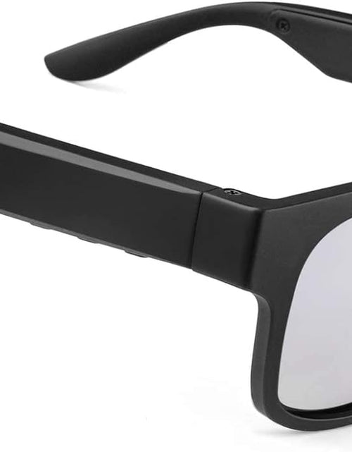 Load image into Gallery viewer, Smart Glasses Smart Audio Glasses Wireless Bluetooth Sunglasses Polarized Sunglasses IPX4 Waterproof
